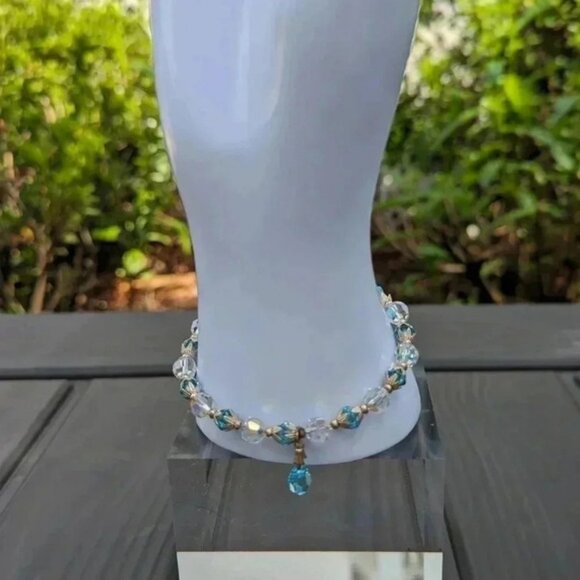 Handmade December Birthstone Stretch Fashion Bracelet (New) - Picture 2 of 8